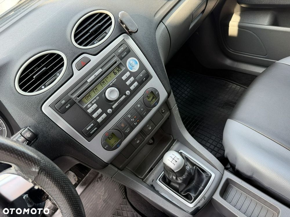 Ford Focus - 17