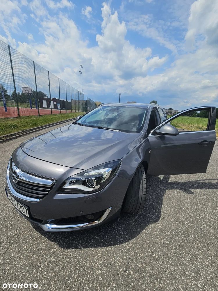 Opel Insignia - 2
