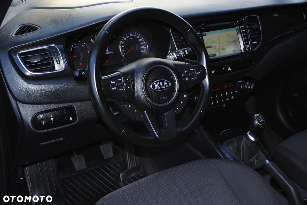 Kia Carens 1.7 CRDi 115 Fifa World Cup Edition - 12