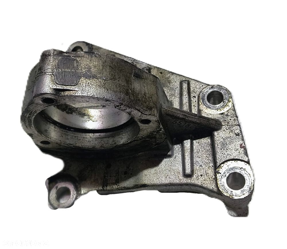 ALFA ROMEO 159 05-11r  ŁAPA WSPORNIK PÓŁOSI 55182200 - 1