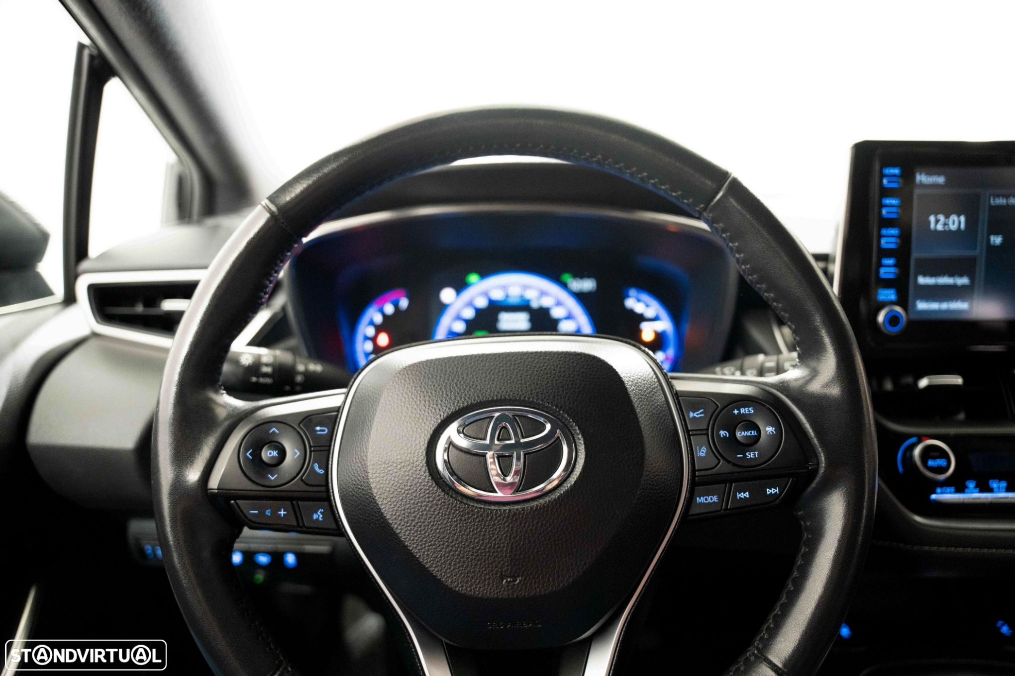 Toyota Corolla 1.8 Hybrid Comfort - 12