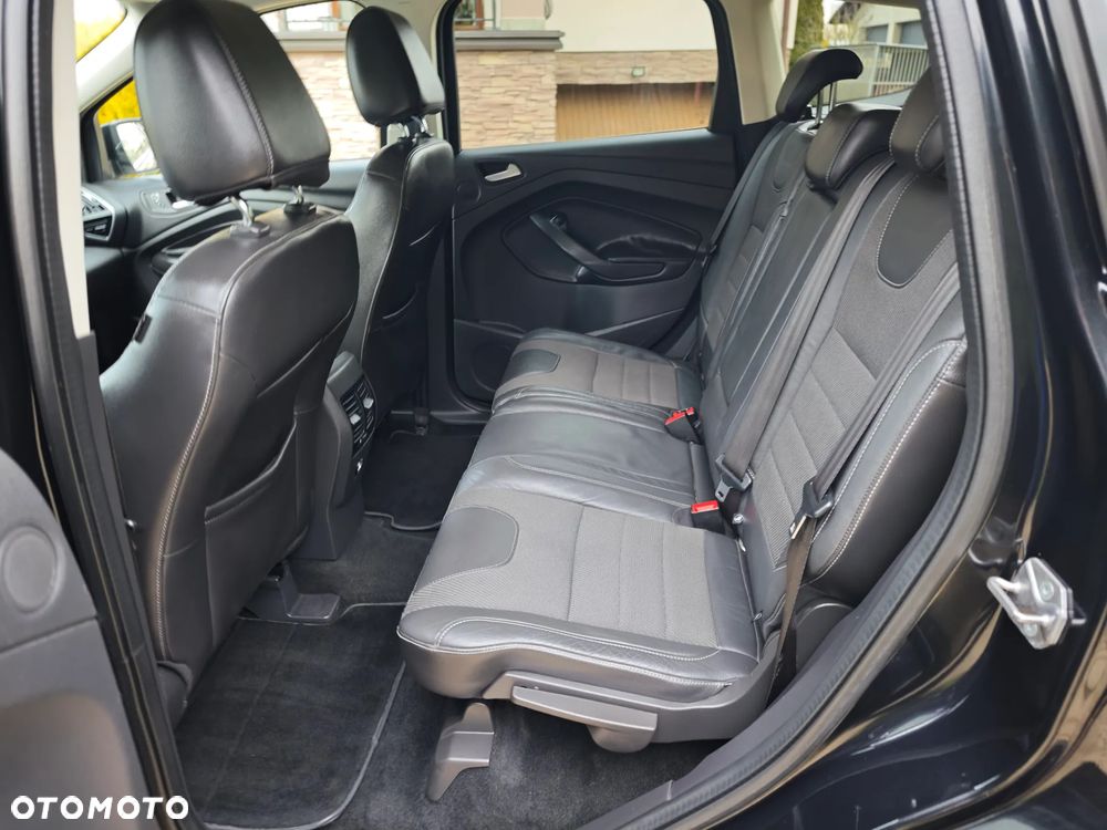 Ford Kuga 2.0 TDCi 4x4 Titanium - 22