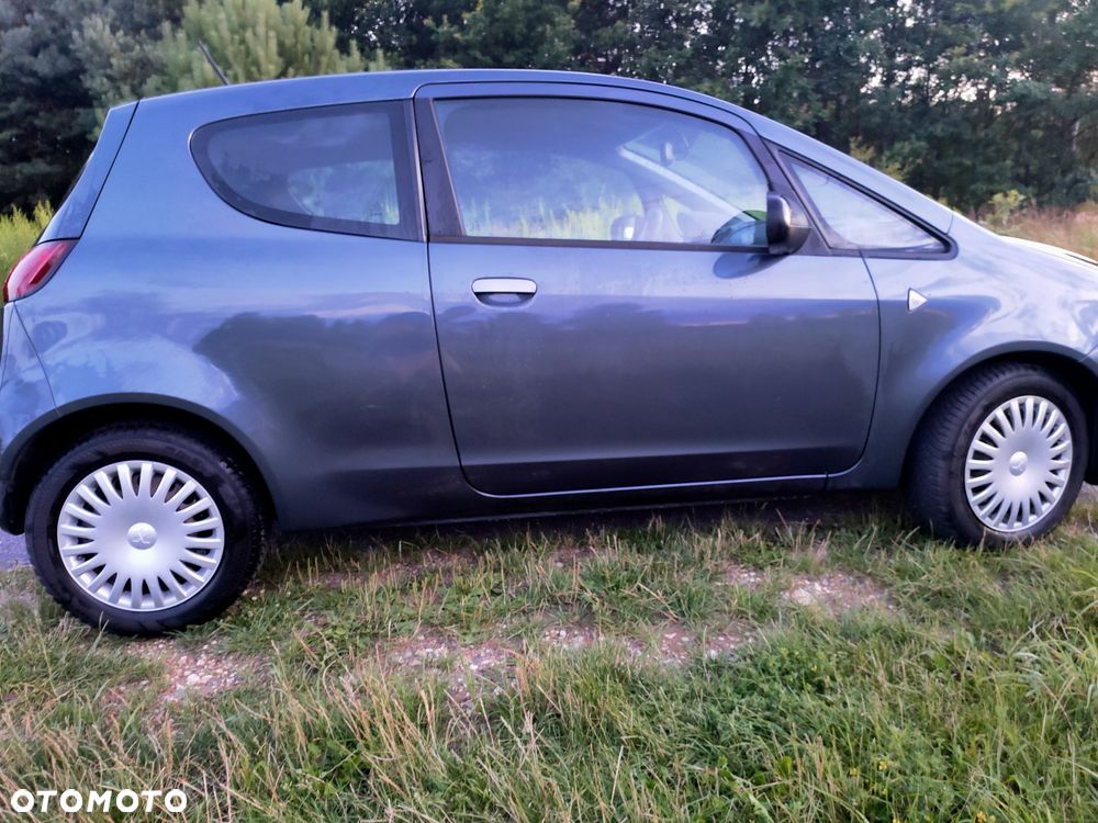Mitsubishi Colt - 5