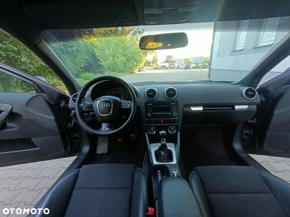 Audi A3 Sportback 2.0 TDI DPF S line Sportpaket (plus) - 14