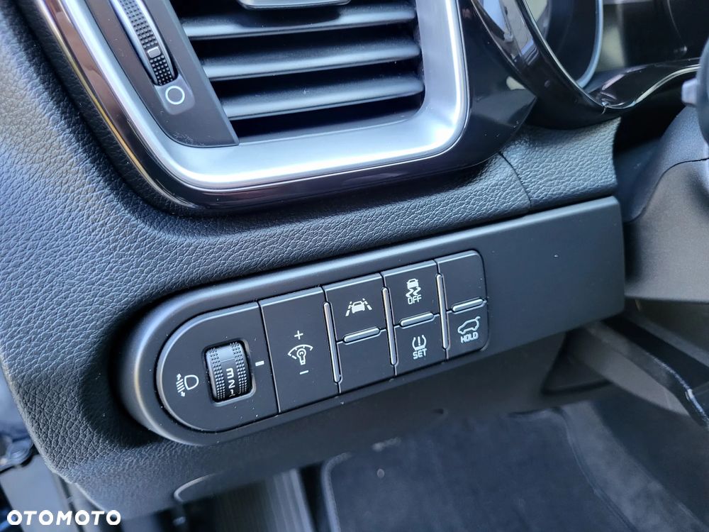Kia Ceed - 19