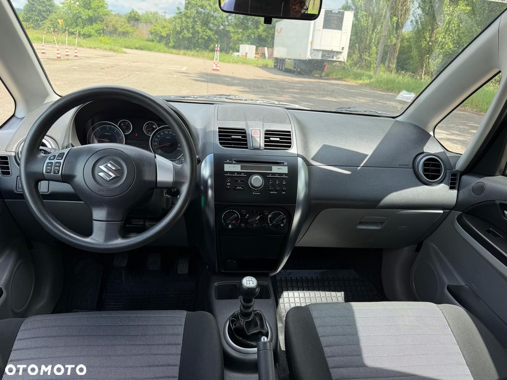 Suzuki SX4 1.6 DDiS Comfort - 10