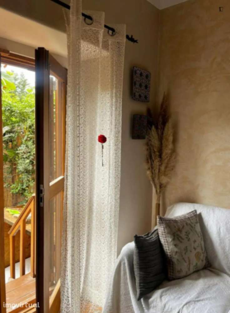 Quarto - localizado em Ajuda Lisbon - Grande imagem: 5/12