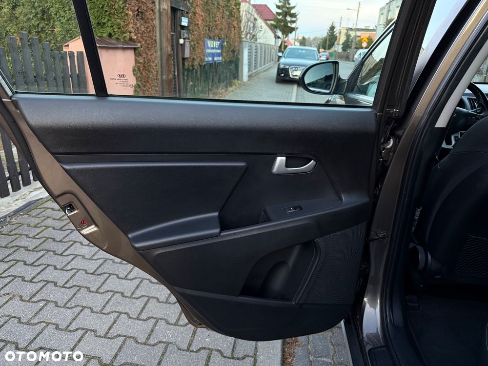 Kia Sportage 1.6 GDI L 2WD - 9