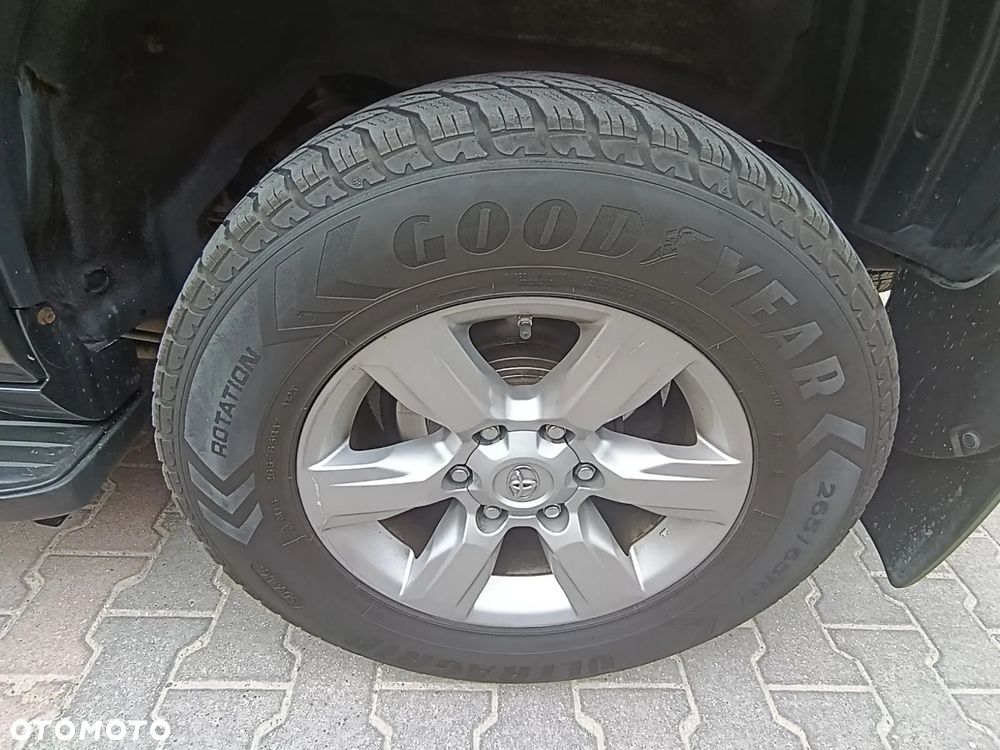 Toyota Land Cruiser LC 2.8 D-4D Prado - 27