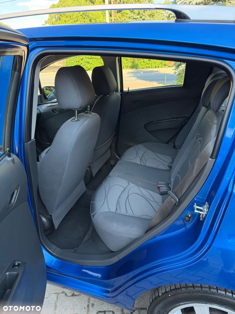 Chevrolet Spark - 12