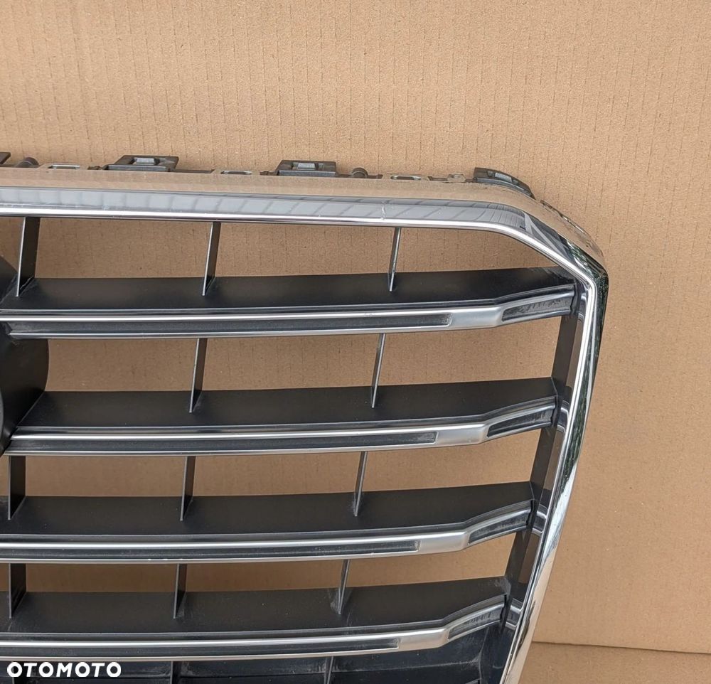 Grill ATRAPA Audi S8 D4 4H ORYGINAŁ BEZ NAPRAW - 4