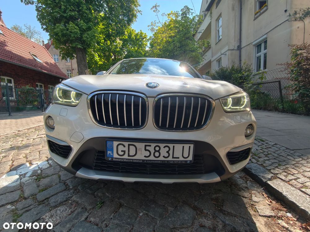 BMW X1 sDrive18i xLine - 3