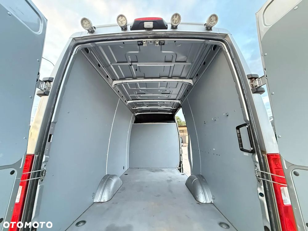 Iveco Daily - 16