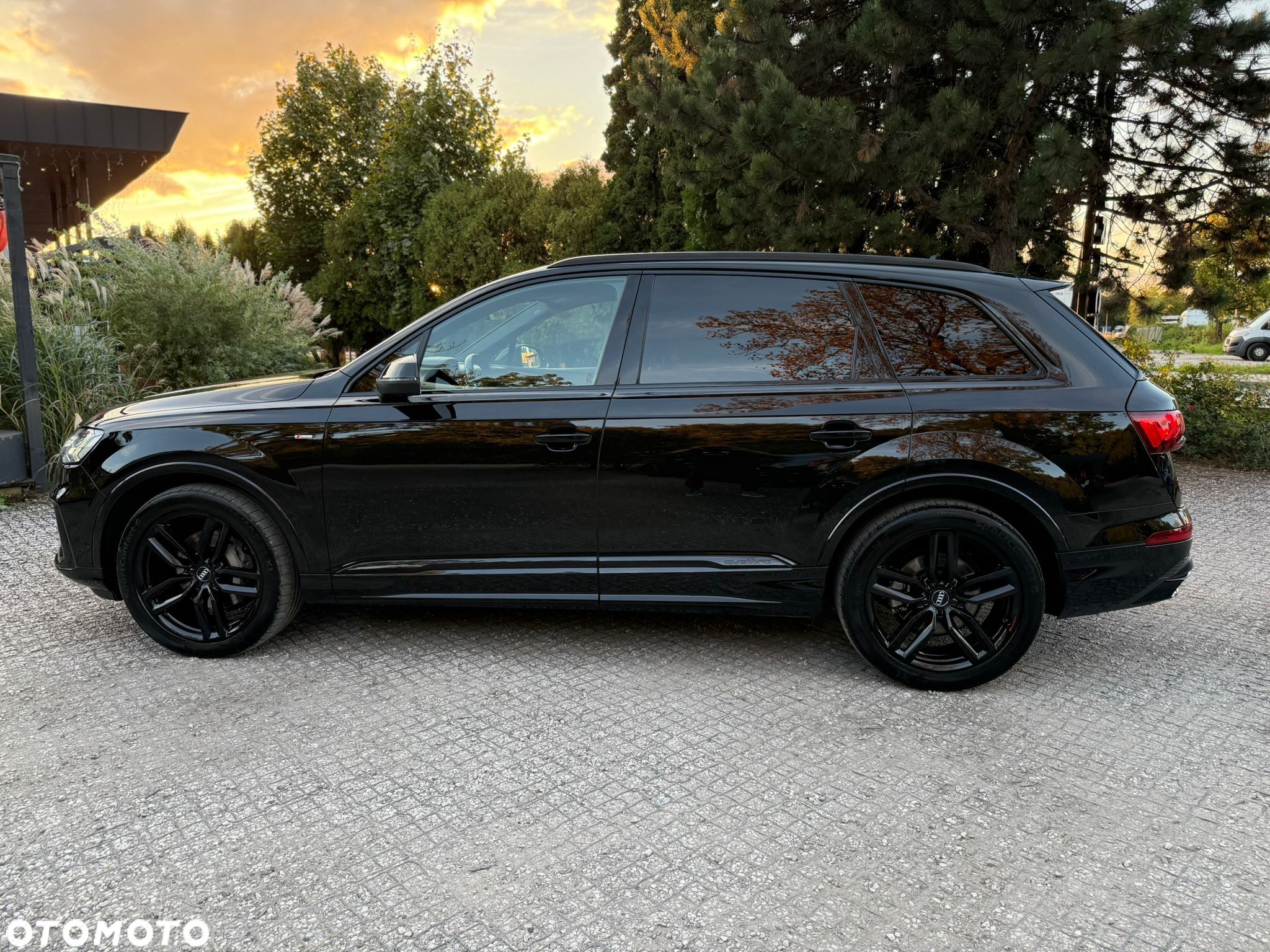 Audi Q7 - 1