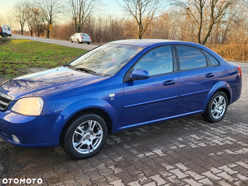 Chevrolet Nubira - 5