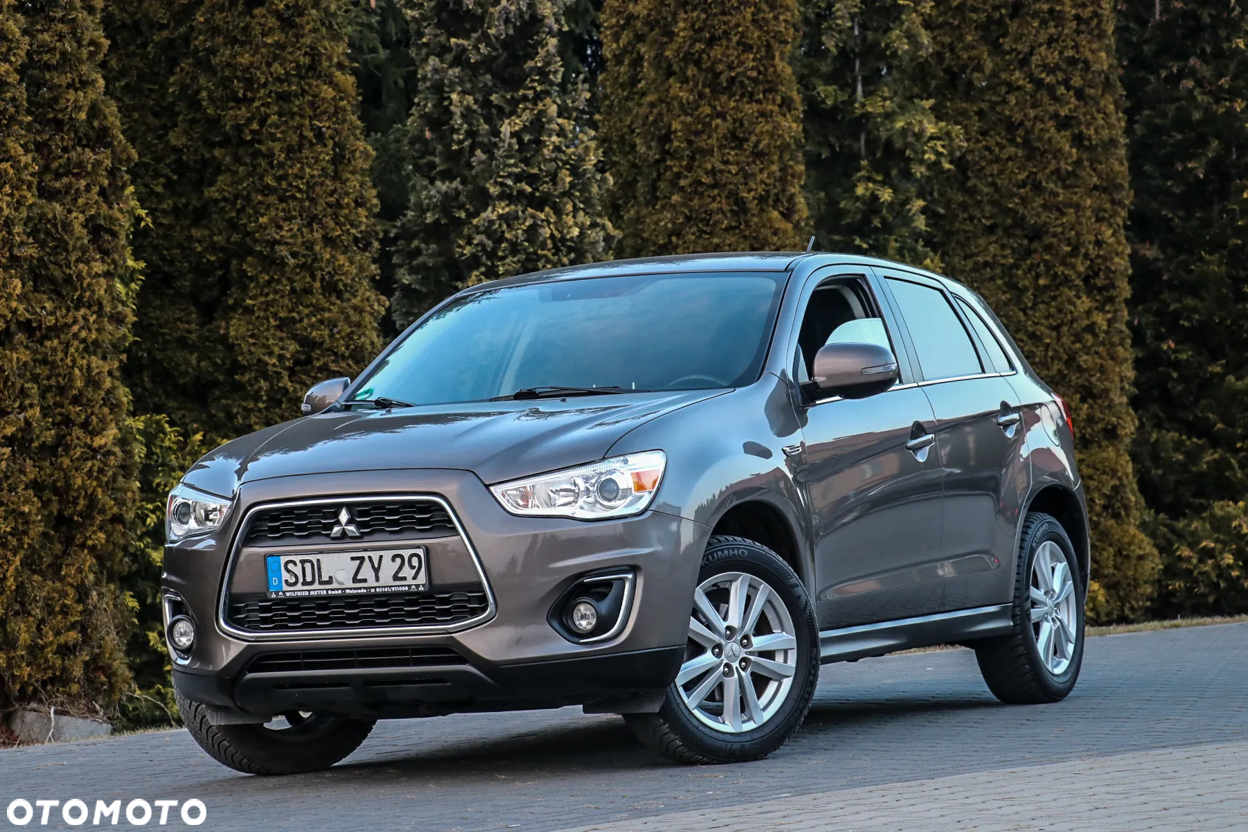 Mitsubishi ASX 1.6 2WD 35 Jahre - 13