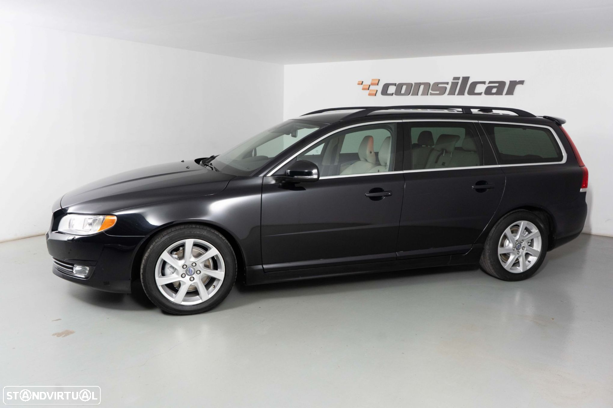 Volvo V70 1.6 D2 Drive Momentum Start/Stop - 6