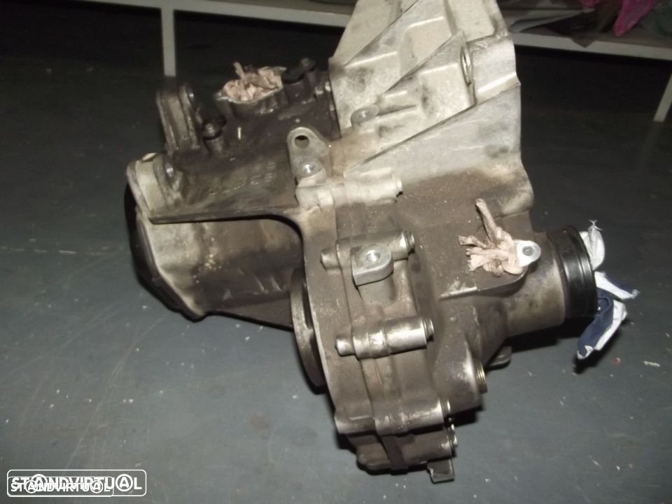 vw polo 1200/seat ou skoda - 1