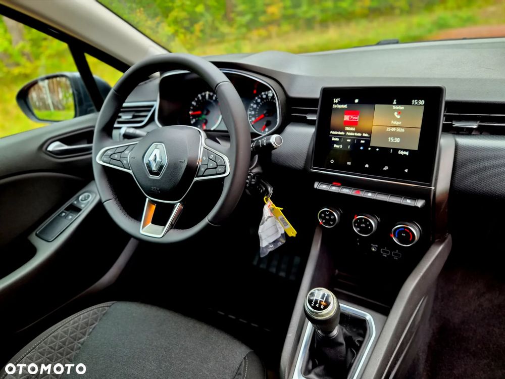 Renault Clio - 6