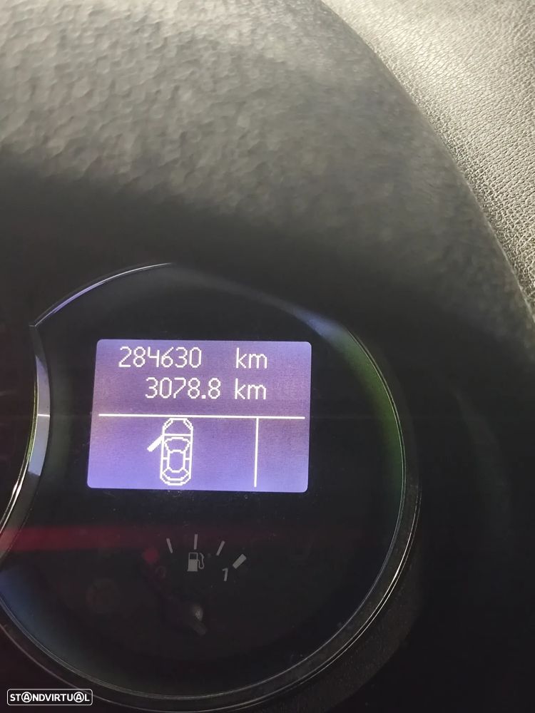 Renault Mégane Sport Tourer 1.5 dCi GT Line EDC - 6