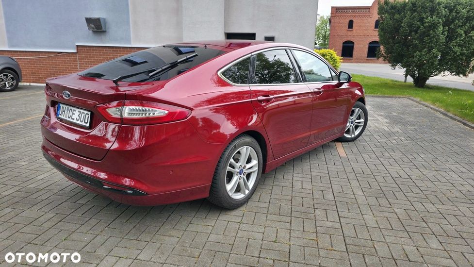 Ford Mondeo 2.0 TDCi STart-Stopp Titanium - 4
