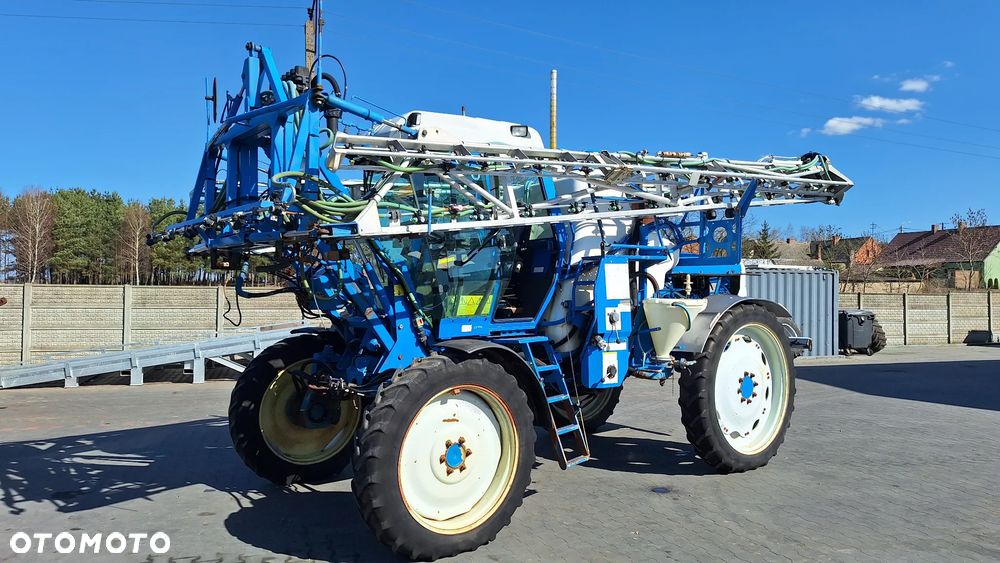 Inny Matrot M24d Opryskiwacz Samojezdny 2002rok import Francja 28metrów - 1