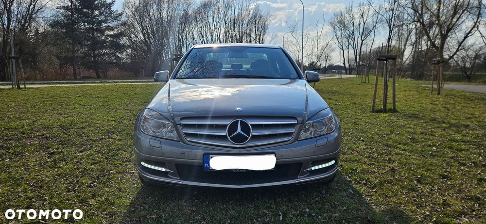Mercedes-Benz Klasa C 350 CGI 7G-TRONIC BlueEFFICIENCY Avantgarde - 6