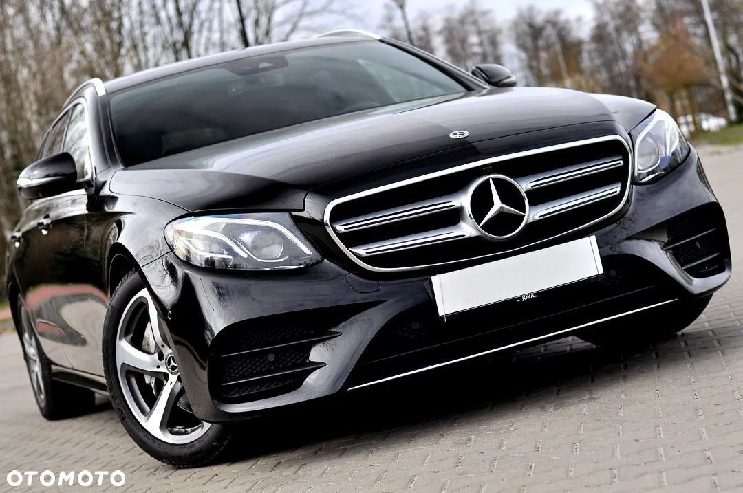 Mercedes-Benz Klasa E 200 T 9G-TRONIC AMG Line - 1