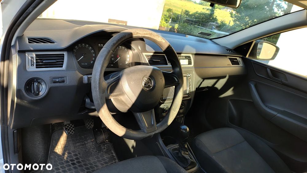 Skoda RAPID Spb 1.6 TDI DPF Active - 3