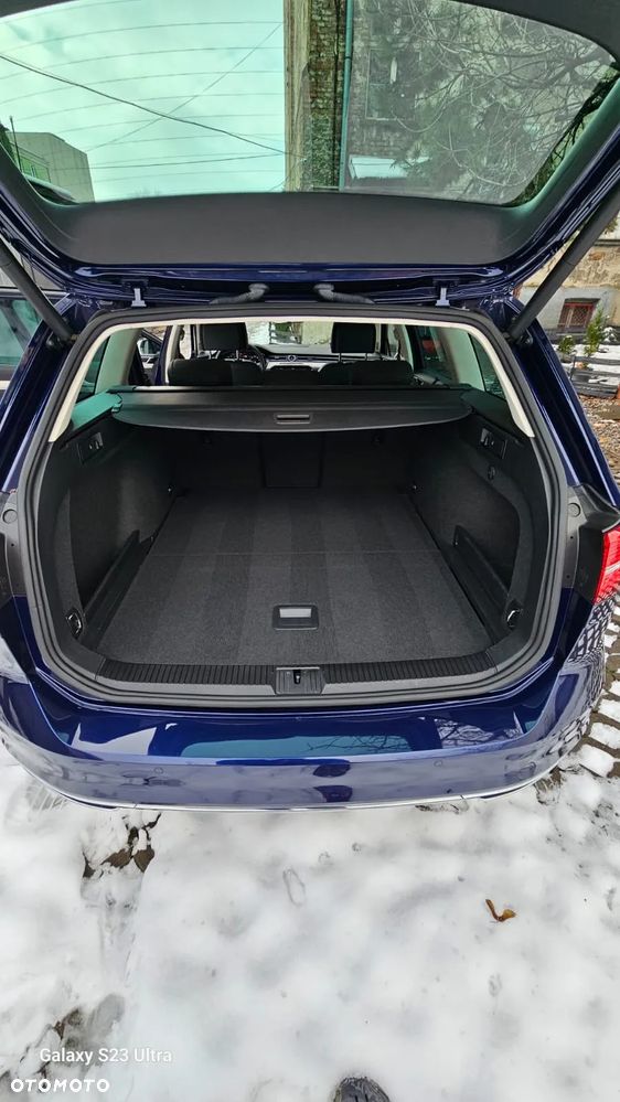 Volkswagen Passat 2.0 TSI 4Mot Highline DSG - 35