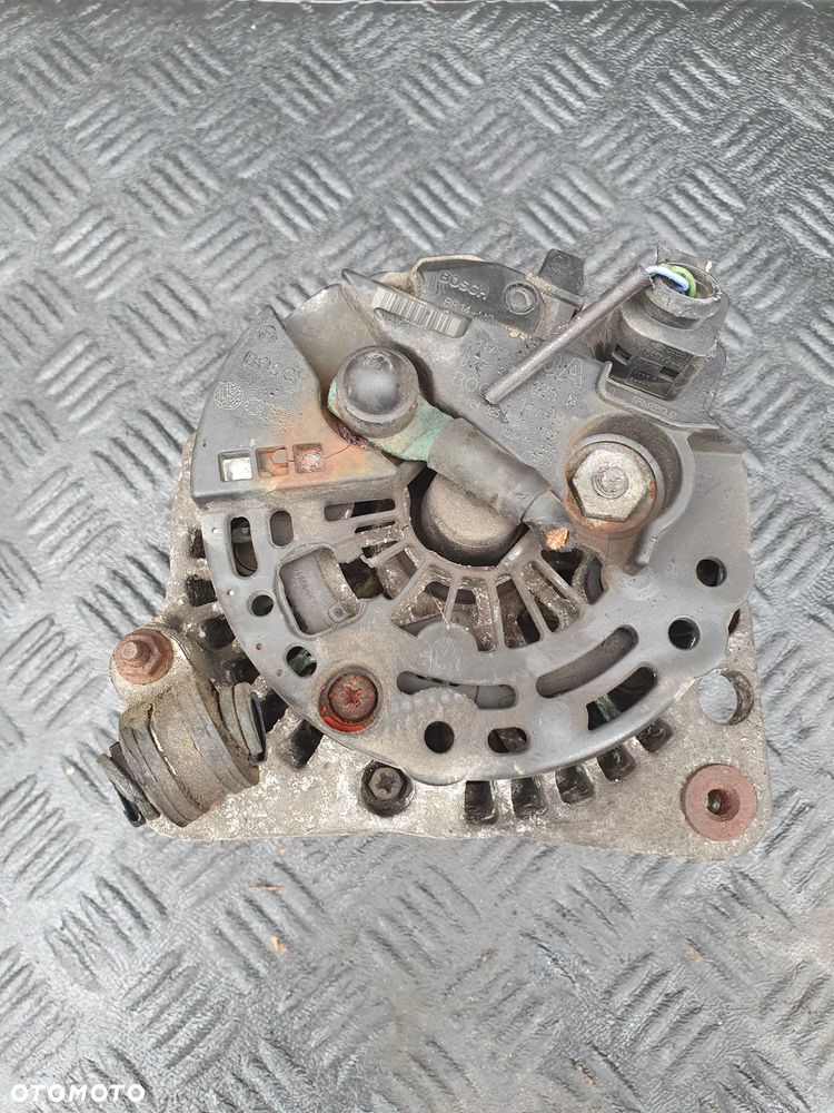 VW AUDI SEAT SKODA 1.4 1.6 ALTERNATOR 028903028D 90A BOSCH ORYGINAŁ - 2