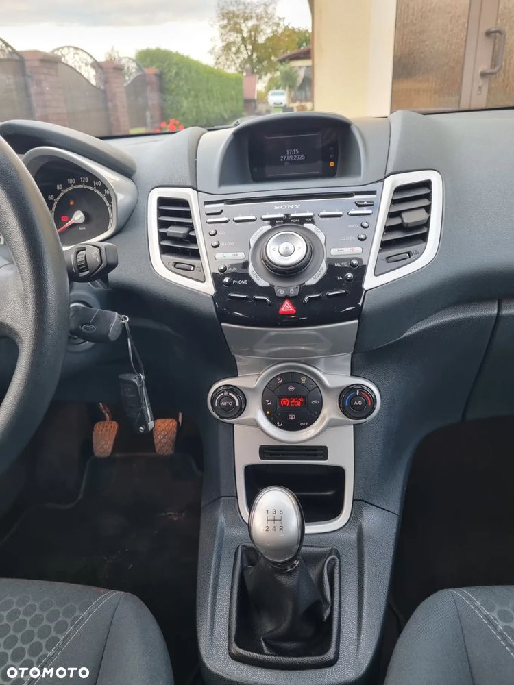 Ford Fiesta 1.25 Gold X EU5 - 25