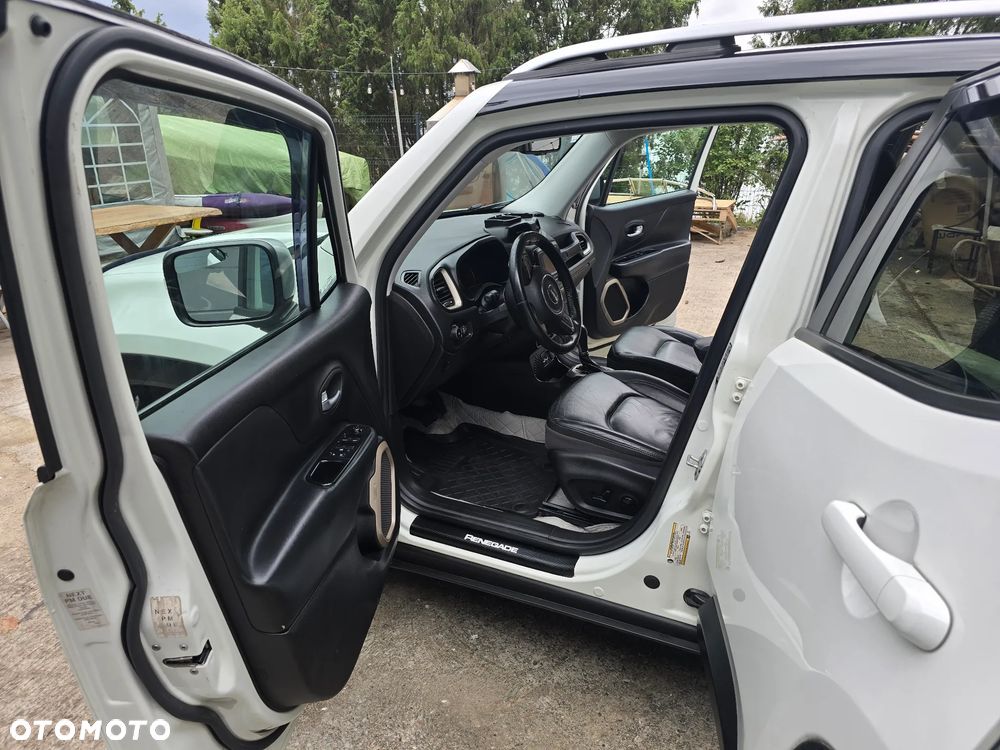 Jeep Renegade - 17