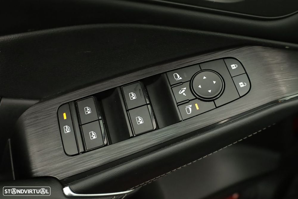 Nissan Qashqai 1.3 DIG-T N-Connecta LED Xtronic - 20