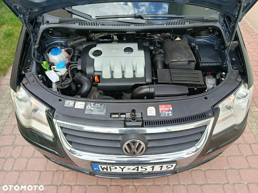 Volkswagen Touran 1.9 TDI DPF Highline - 6