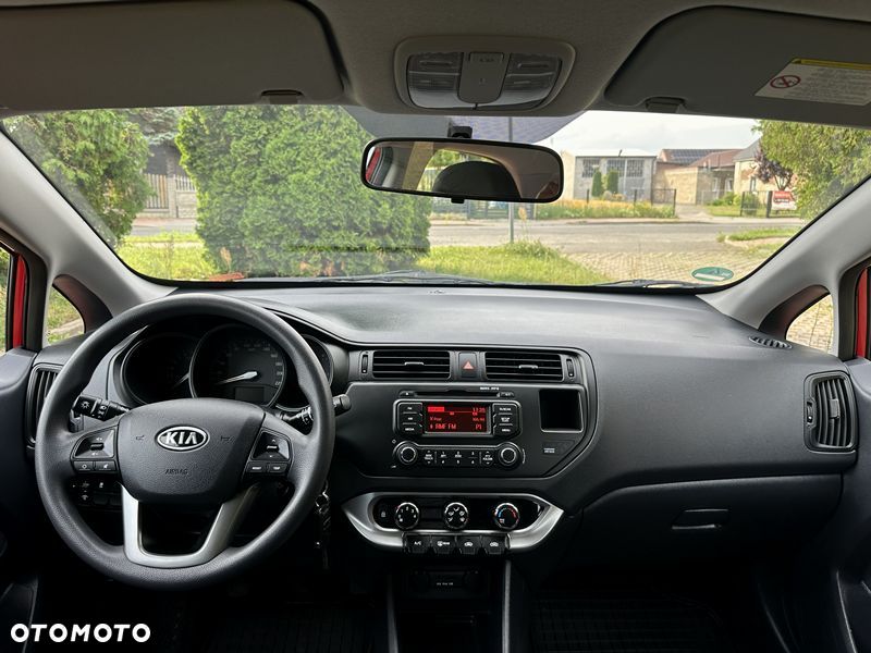 Kia Rio - 13