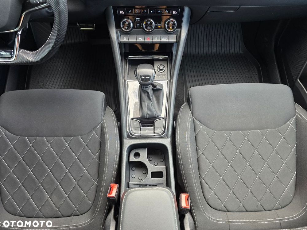 Skoda Karoq 1.5 TSI ACT Sportline DSG - 16