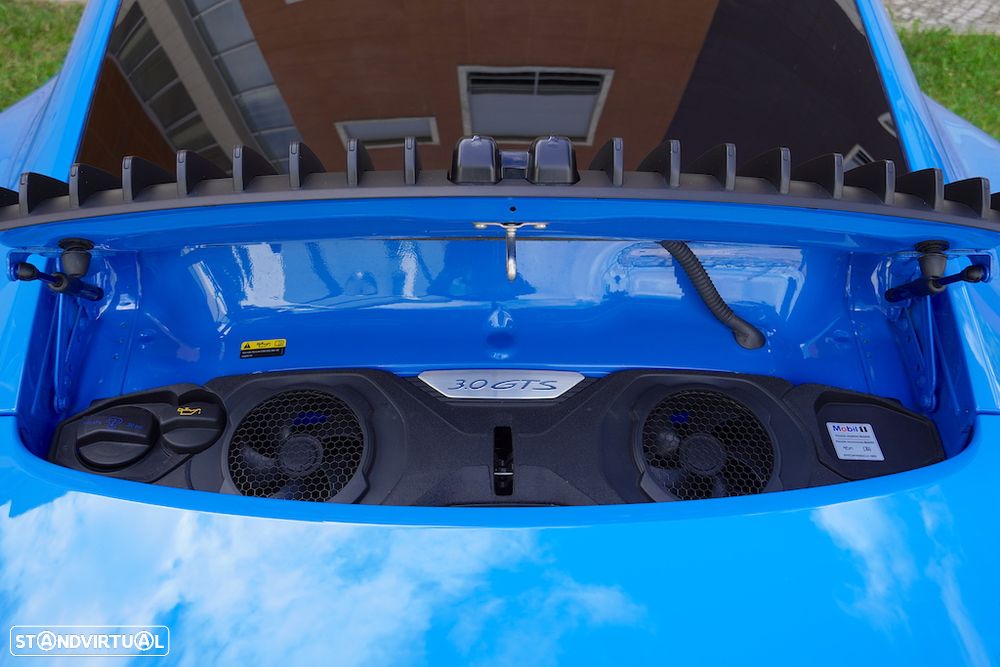 Porsche 911 (992) Carrera 4S PDK - 20