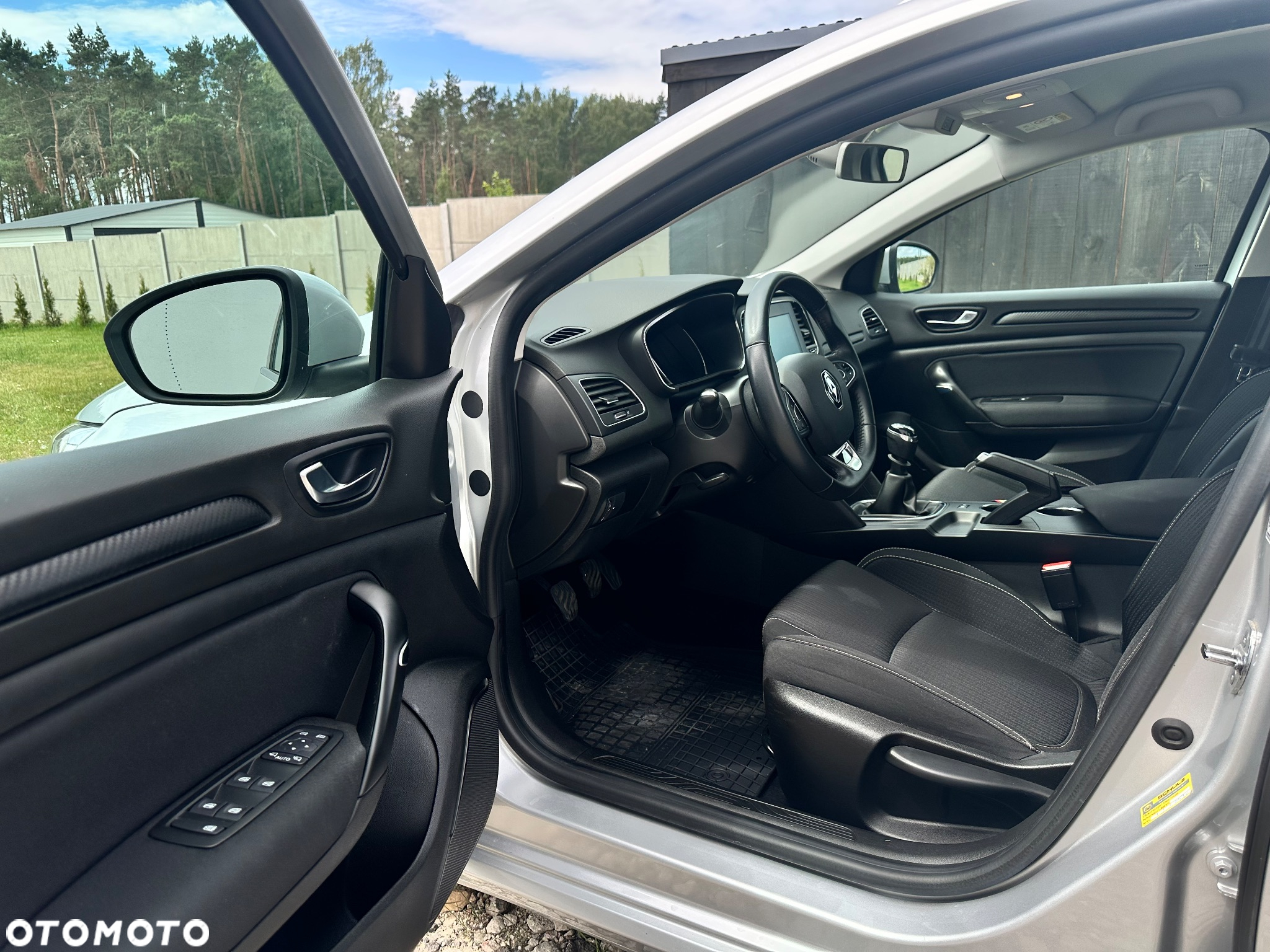Renault Megane ENERGY dCi 110 EXPERIENCE - 5