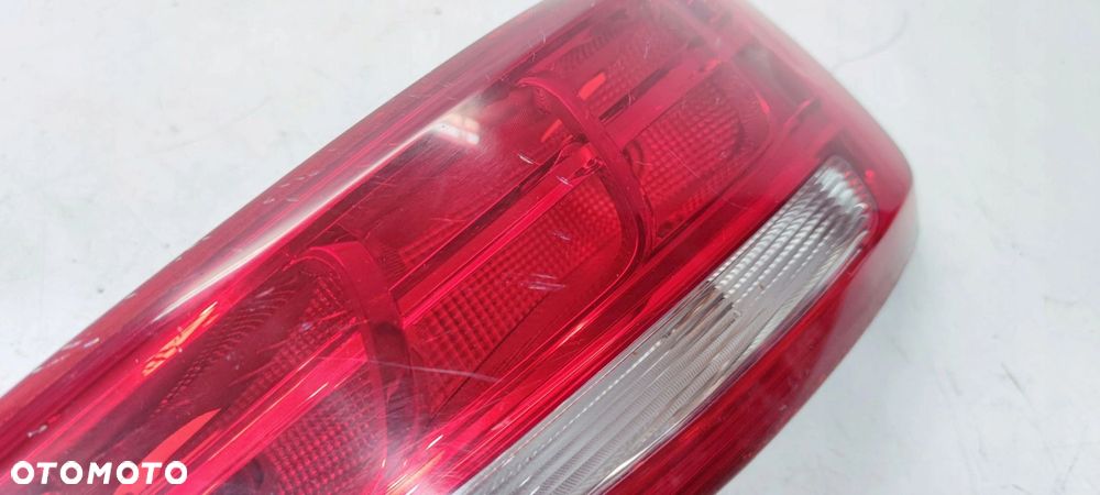LAMPA PRAWY TYŁ AUDI Q3 8U 8U0945094 ZWYKŁA NA ŻARÓWKI - 6