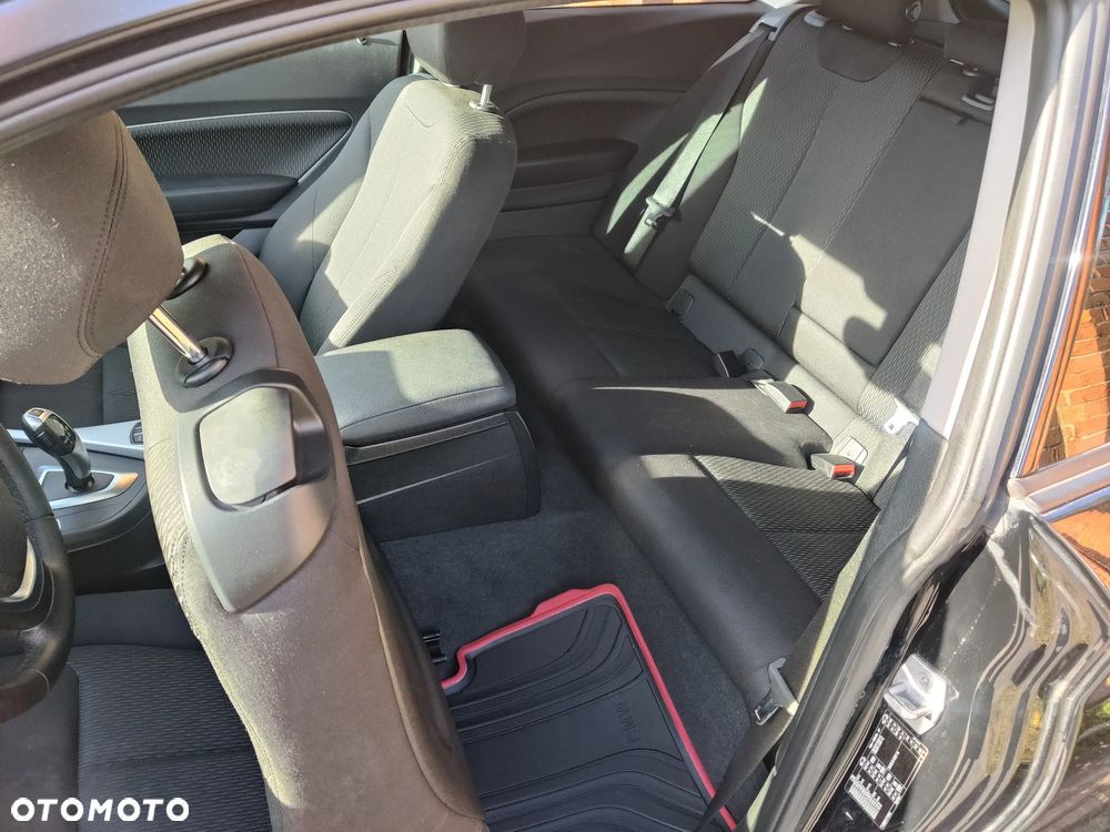 BMW Seria 1 - 24