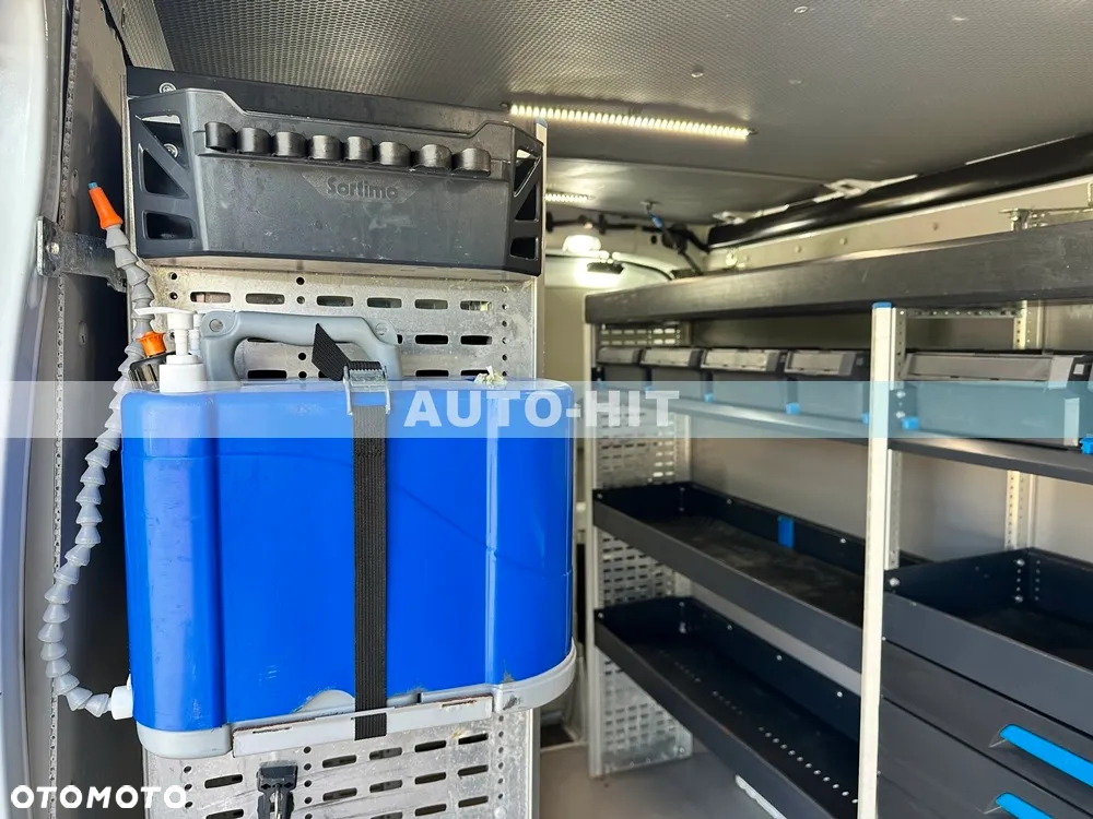Ford Transit - 19