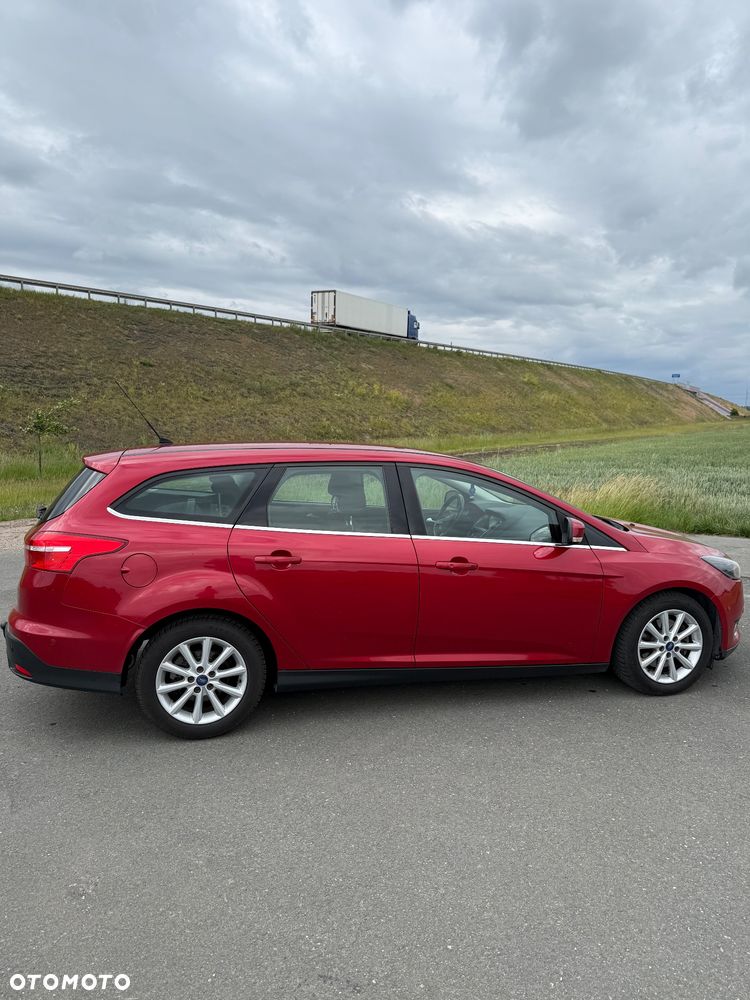 Ford Focus 2.0 TDCi Titanium ASS - 5