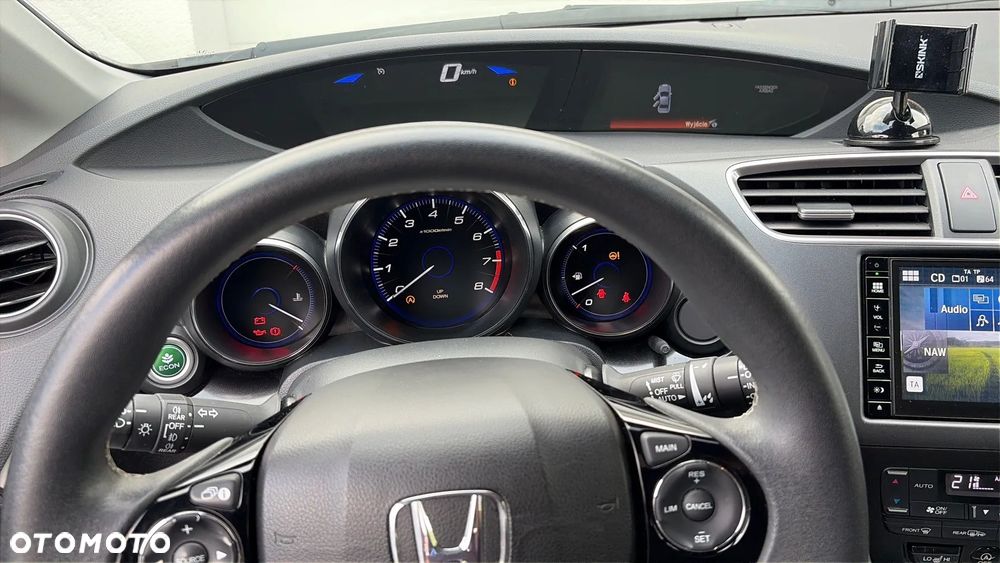 Honda Civic 1.8 Lifestyle (Honda Connect+) - 7