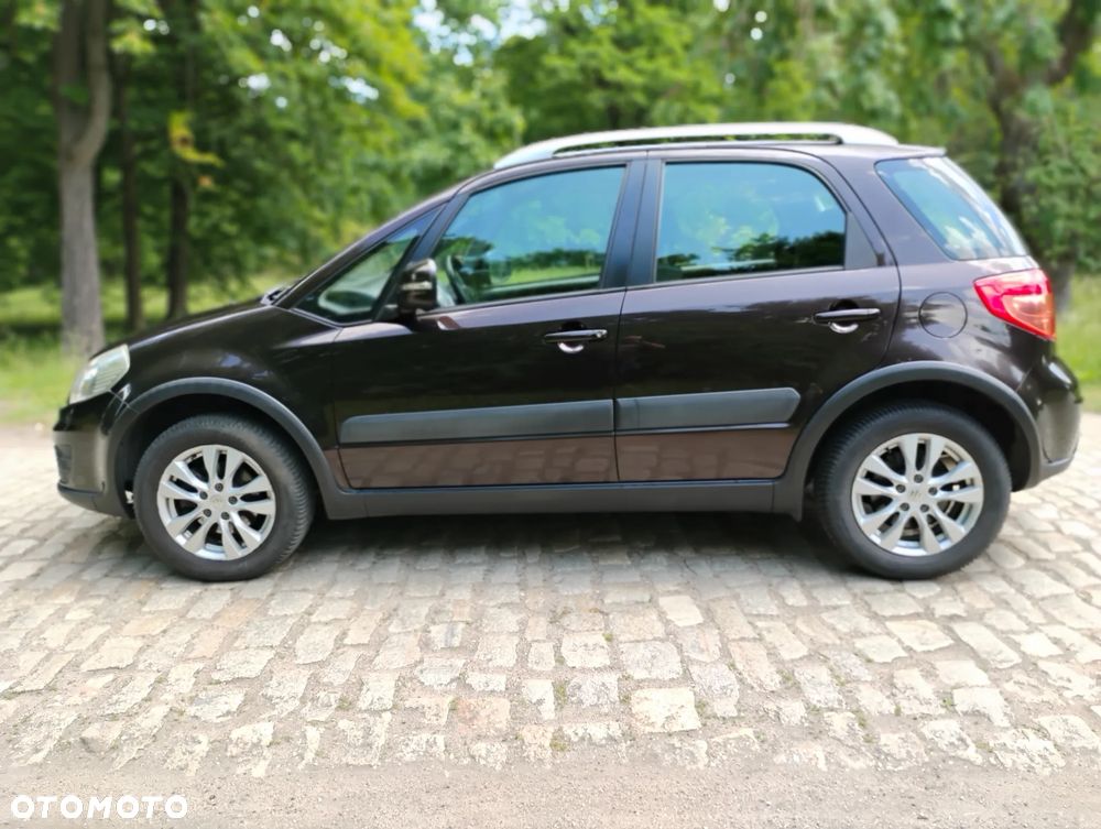 Suzuki SX4 Classic 2.0 DDiS 4x4 Comfort - 15