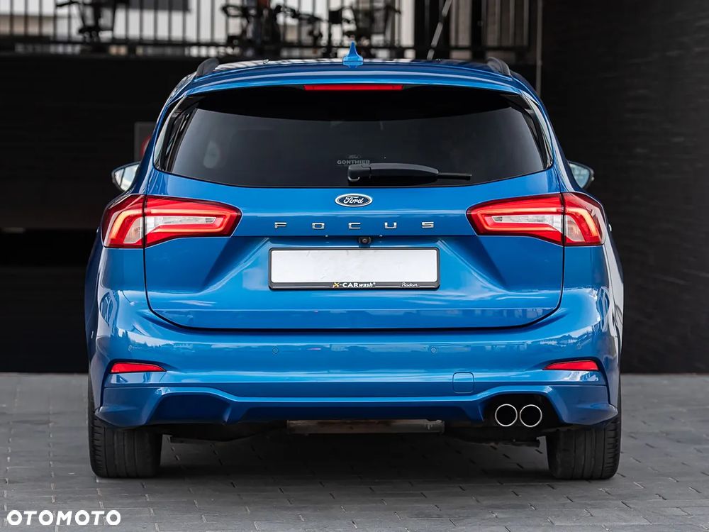 Ford Focus 1.5 EcoBlue Start-Stopp-System ST-LINE - 11