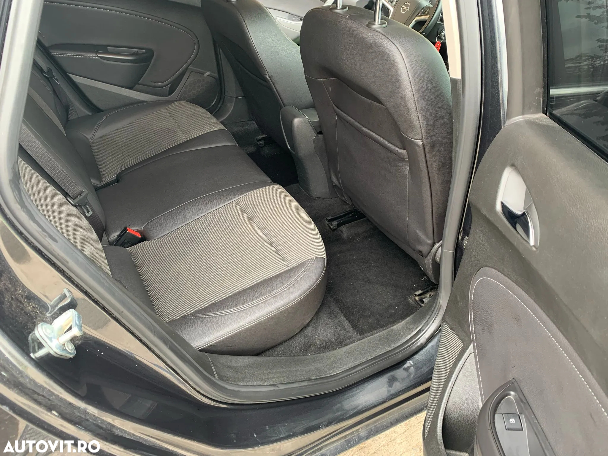 Opel Astra Sports Tourer 2.0 CDTI ECOTEC - 5