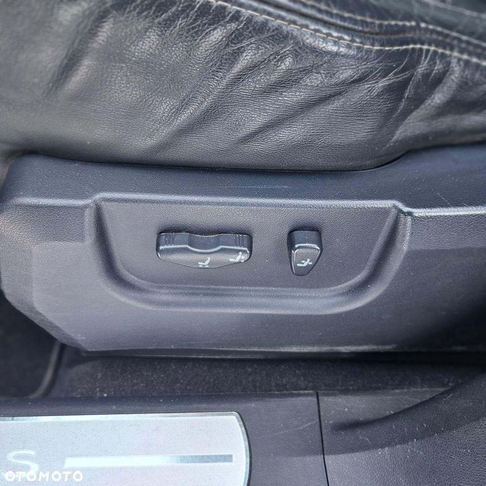 Renault Koleos 2.0 dCi 4x4 Privilege Plus - 28