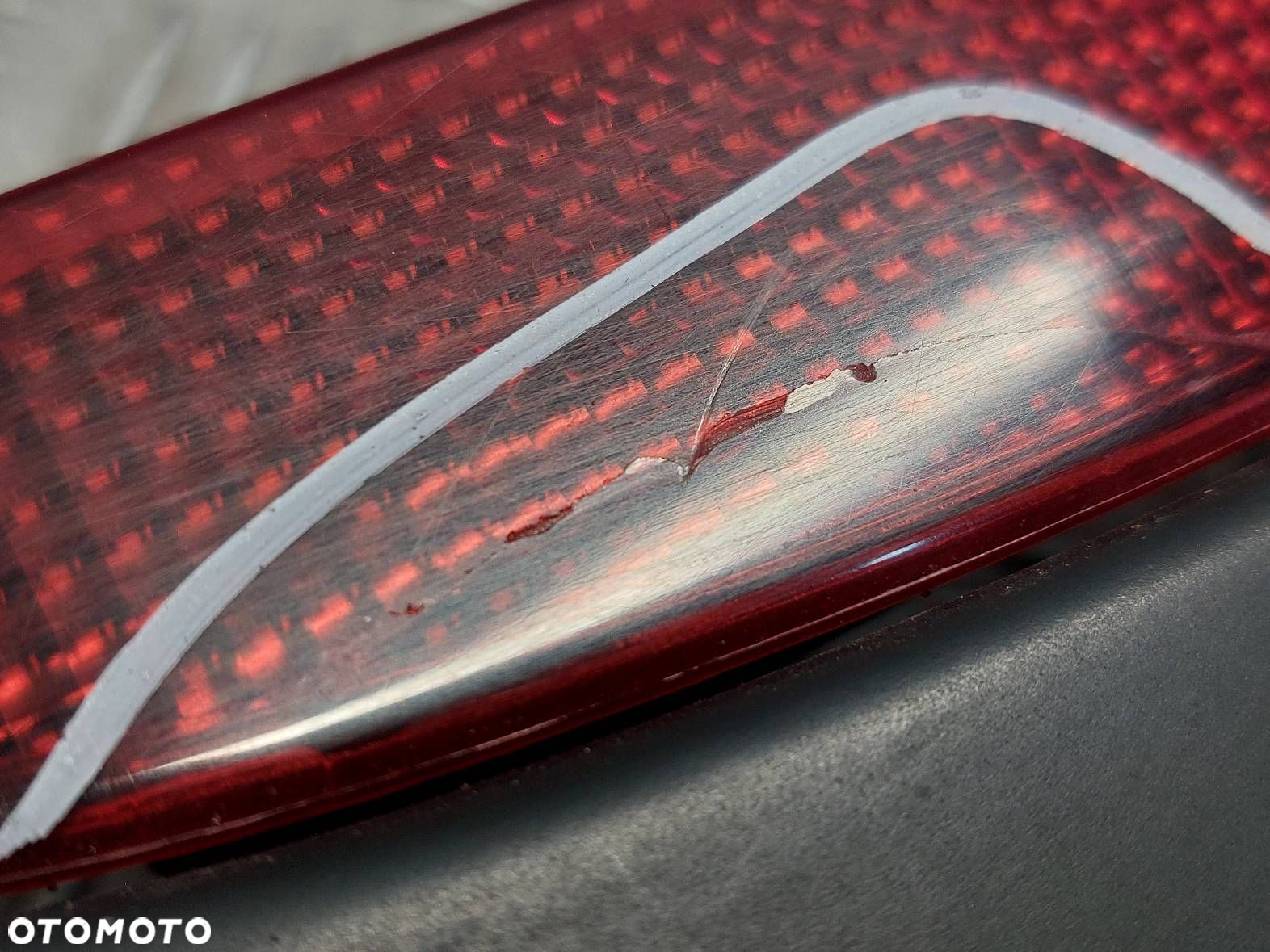LOTKA SPOILER ŚWIATŁO STOP RENAULT CLIO II Phase II 7700410897 7701695154 - 6