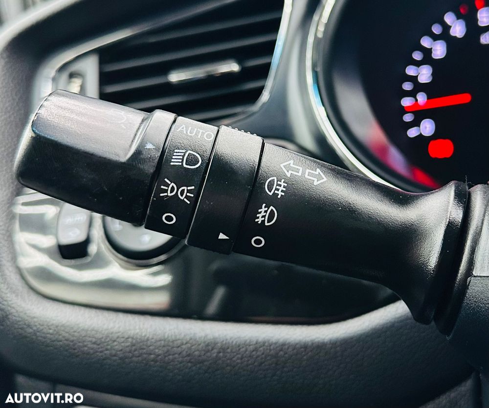 Kia Ceed 1.6 DSL CITY - 27